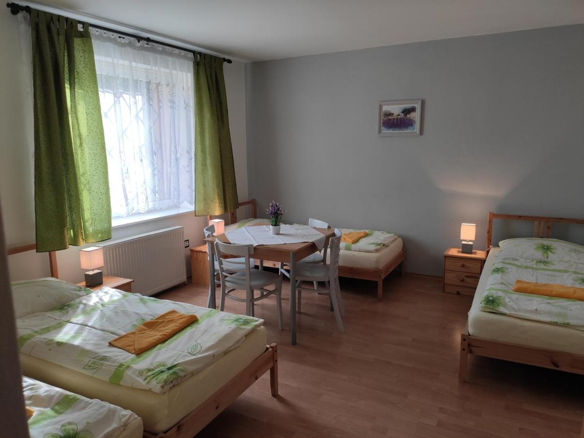 Appartement Ubytovanie Na Frantsachte à Banská Štiavnica Extérieur photo